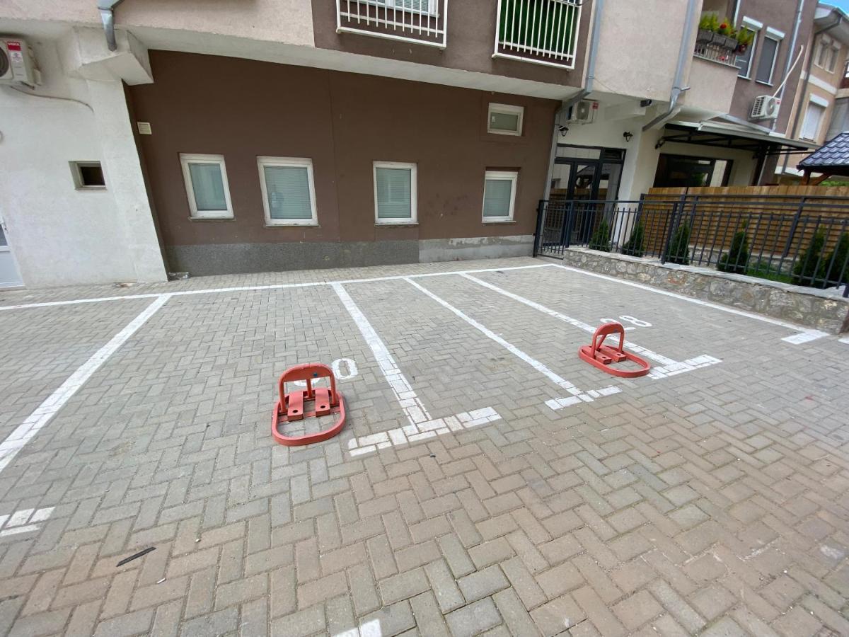 Sis Apartments Ohrid Exterior photo